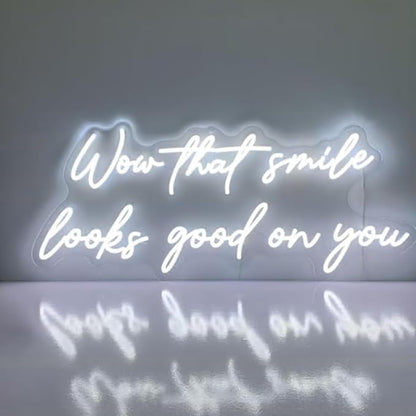 Wow That Smile Looks Good On You Neon Sign, Dental Office Wall Neon Light Decoration Idea, Dental Reception Neon Light Decoration Size:28inches