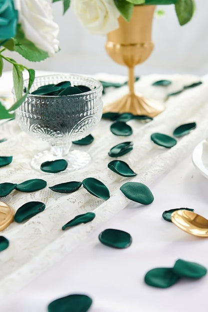 Serwalin 300Pcs Silk Rose Petals for Christmas Weddings Proposal Dark Green Flower Petals for Girl's Basket, Aisle, Table Decor