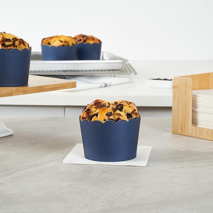 Panificio 10 Ounce Cupcake Wrappers, 200 Scalloped Baking Cups - Oven-Ready, Greaseproof, Midnight Blue Paper Cupcake Liners, Disposable, For Birthdays, Baby Showers, Or Weddings - Restaurantware