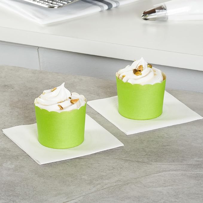 Panificio 6 Ounce Cupcake Wrappers, 200 Scalloped Baking Cups - Oven-Ready, Greaseproof, Green Paper Cupcake Liners, Disposable, For Birthdays, Baby Showers, Or Weddings - Restaurantware