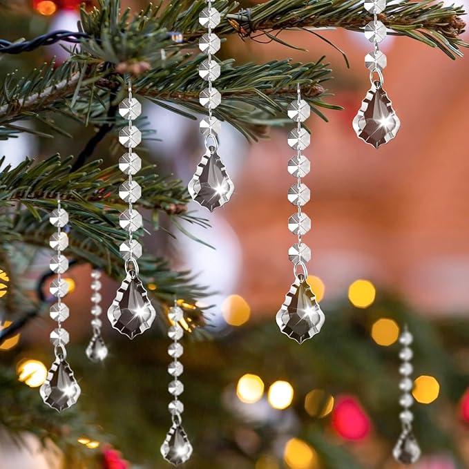 50 Pack Hanging Crystals - Clear Acrylic Prisms Pendant Ornaments for Christmas Tree, Centerpieces, Chandelier, Window & Home Decor, Ideal for Weddings, Parties Decorations (Maple Leaf)