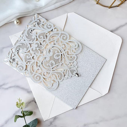 Hosmsua 5.12 x 7.3 Inch 50pcs Silver Laser Cut Lace Flora Wedding Invitation Cards with Rhinestone and Envelopes Customized Printed Invitations for Bridal Shower Quinceañera Wedding Invite