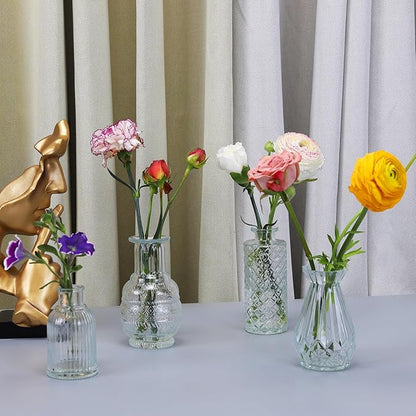 12 Pcs Small Glass Bud Vase Set of，Mini Vintage Vases in Bulk, Clear Bud Vases for Centerpieces， Rustic Wedding Decorations，Home Table Flower Décor.