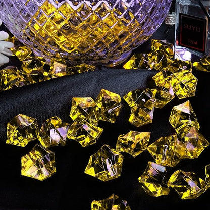 Babenest Acrylic Crushed Ice Rocks, 150 PCS Fake Crystals Plastic Ice Cubes Diamonds Gems for Vase Fillers, Home Decoration, Table Scatter, Event, Wedding, Arts & Crafts (Gold)