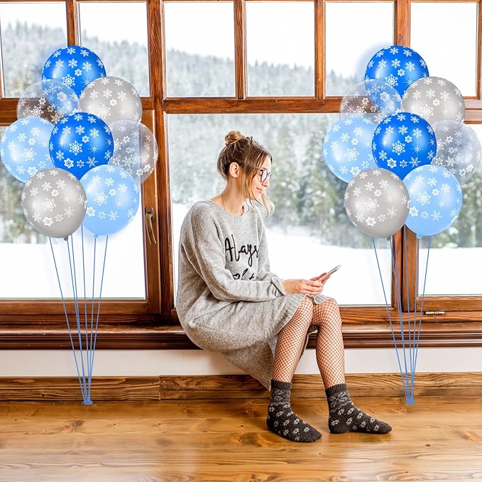 Skylety 40 Pieces Snowflake Balloons Bulk Winter Transparent Snowflake Latex Balloons for Christmas Birthday Wedding Party Decorations(Blue, Macaron Blue, Silver, Clear)