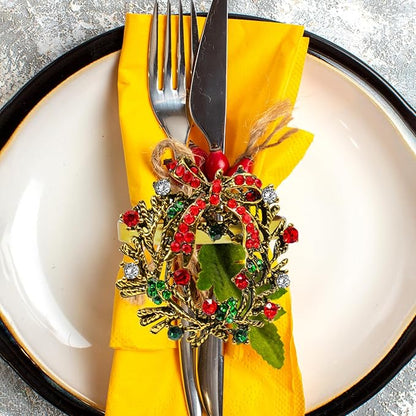 Halatool Set of 8 Christmas Napkin Rings Delicate Wreath Napkin Holder for Christmas Thanksgiving Holiday Party Table Decoration