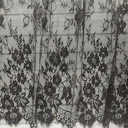 TINWIN Rectangle Lace Tablecloth 60x120 Inch Black Vintage Runner Eyelash Fabric for Kitchen Dining Picnic Table Wedding Decor for Home Decoration Tea Party Decor-4